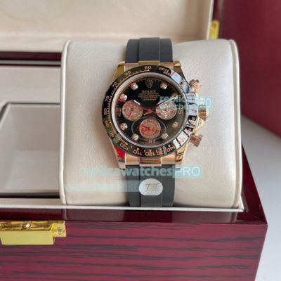 High Replica Rolex Daytona Men Black Face Black Rubber Strap Watch 40 mm